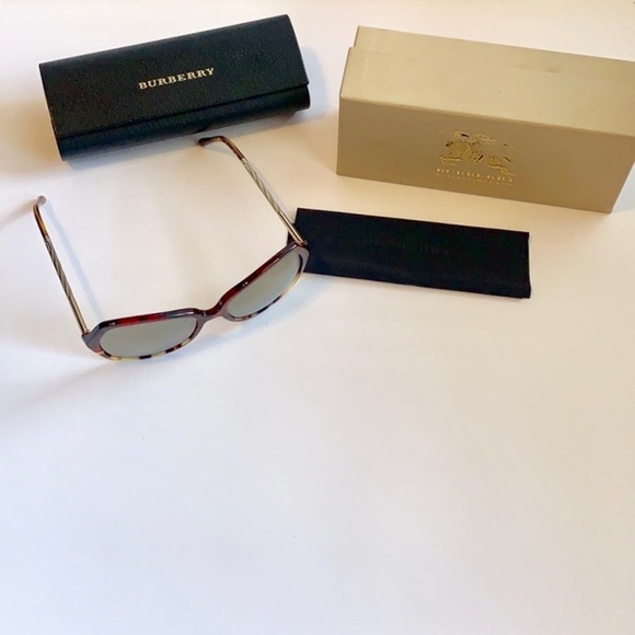 Burberry Hava Tortoiseshell 57mm Sunglasses - Picture 2 of 8